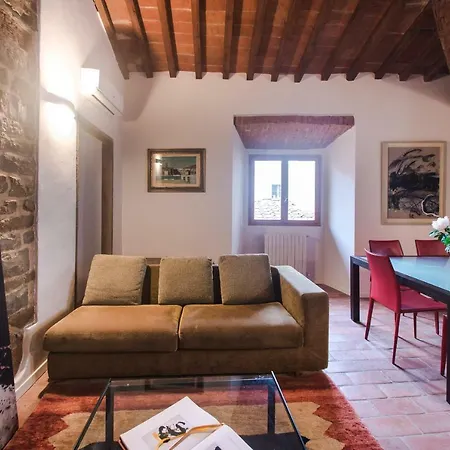 Location In Inviting * Florence