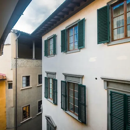 Location In Inviting Apartment