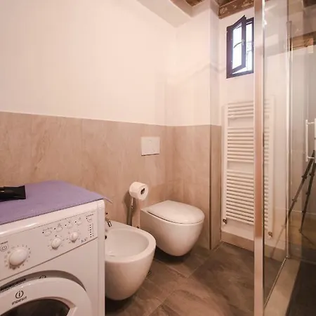 Location In Inviting Florence